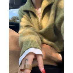 歐貨老錢風綠色v領馬海毛毛衣女秋冬慵懶高級感加厚翻領針織上衣