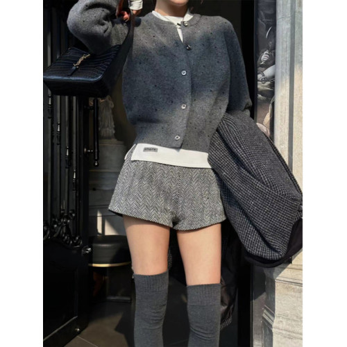 灰色針織開衫短款毛衣外套女秋冬季新款洋氣獨特寬松慵懶軟糯上衣