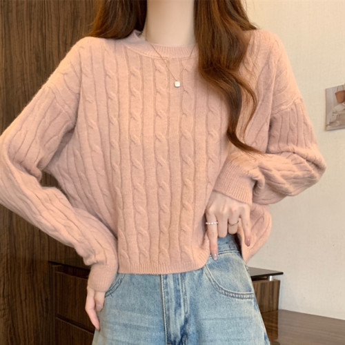 杏色圓領麻花毛衣女秋冬新款顯瘦小個子套頭寬松短款針織內搭上衣