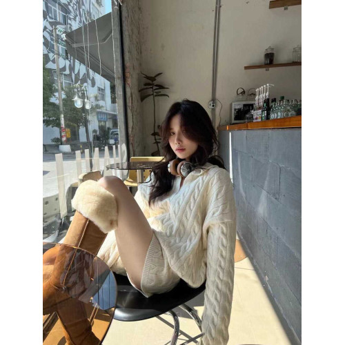 美式復古麻花V領時尚套裝2025早秋新款寬松慵懶風套頭針織兩件套 美式復古麻花V領時尚套裝2025早秋新款寬松慵懶風套頭針織兩件套