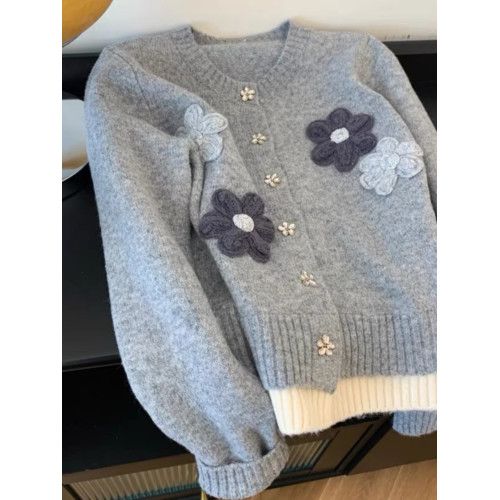 高級感超好看花朵灰色毛衣外套大碼女裝胖mm秋冬韓系針織開衫上衣