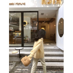 很仙的馬海毛套頭黃色毛衣女2025秋冬新款寬松慵懶風圓領上衣外穿