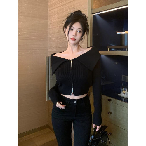 2026一字肩長袖打底衫女裝設計感別致露肩上衣雙拉鍊短款針織毛衣