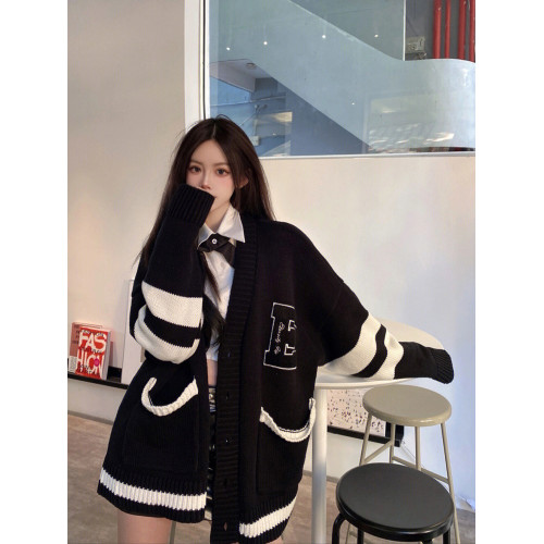 秋冬季學院風毛衣外套女韓系慵懶風黑色針織開衫oversize春秋新款 秋冬季學院風毛衣外套女韓系慵懶風黑色針織開衫oversize春秋新款