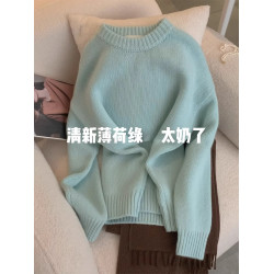 綠色圓領套頭毛衣女秋冬內搭打底衫小個子寬松軟糯打底針織上衣