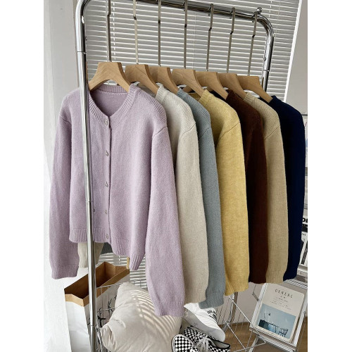 軟糯糯溫柔愛心釦毛衣外套女開衫秋冬外搭短款小個子秋冬針織上衣