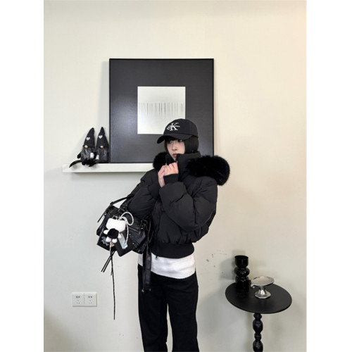 黑色大毛領連帽羽絨棉服女冬季2024新款美式加厚保暖短款棉衣外套 黑色大毛領連帽羽絨棉服女冬季2024新款美式加厚保暖短款棉衣外套