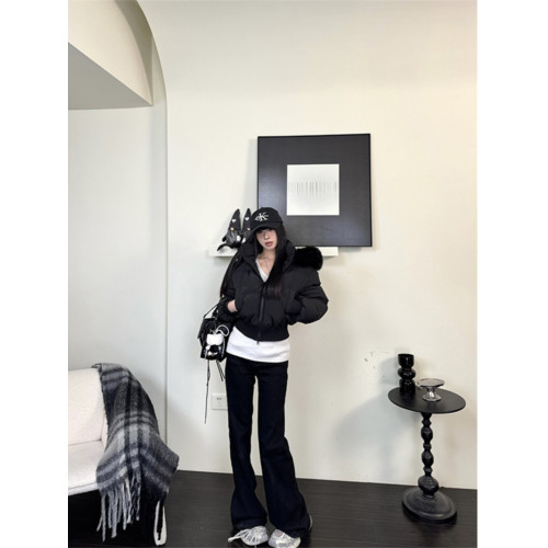 黑色大毛領連帽羽絨棉服女冬季2024新款美式加厚保暖短款棉衣外套 黑色大毛領連帽羽絨棉服女冬季2024新款美式加厚保暖短款棉衣外套