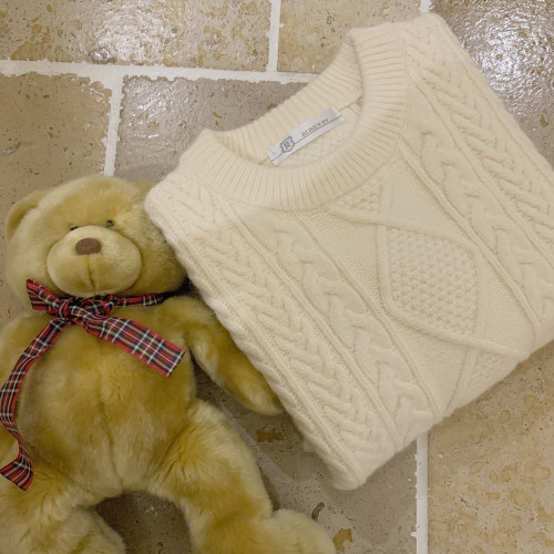 安哥拉北極絨 復古麻花 奶油色 奶白色 古著感 針織毛衣 K 安哥拉北極絨 復古麻花 奶油色 奶白色 古著感 針織毛衣 K