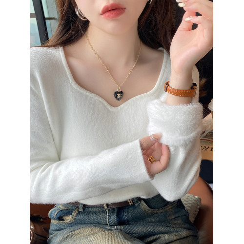 蘇三三 黃色加絨毛衣女秋冬季內搭打底衫加厚2025新款v領保暖上衣