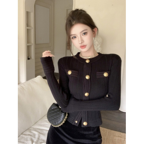 法式小香風高級感毛衣女春秋氣質短款針織開衫外套修身打底衫內搭 法式小香風高級感毛衣女春秋氣質短款針織開衫外套修身打底衫內搭