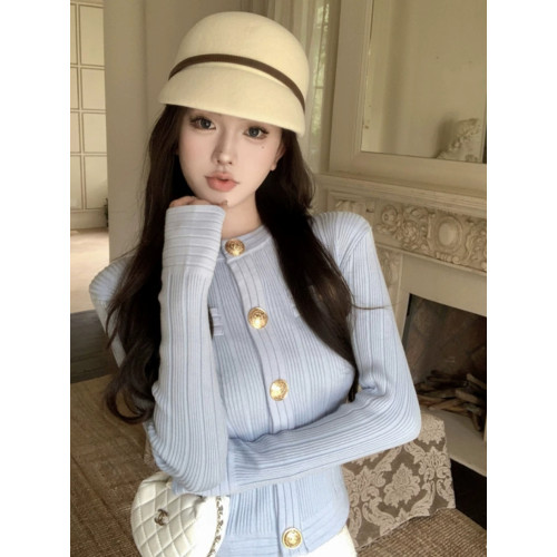 法式小香風高級感毛衣女春秋氣質短款針織開衫外套修身打底衫內搭 法式小香風高級感毛衣女春秋氣質短款針織開衫外套修身打底衫內搭