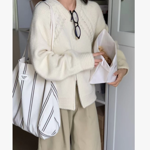 25n1104【鄕丫頭嚴選】毛衣 9615 25n1104【鄕丫頭嚴選】毛衣 9615