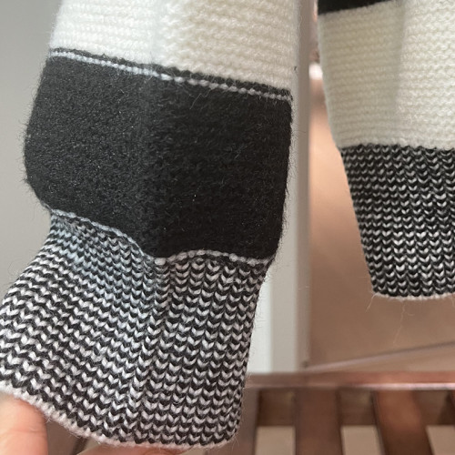 日系條紋連帽針織衫女寬松顯瘦百搭毛衣休閒風上衣外套 日系條紋連帽針織衫女寬松顯瘦百搭毛衣休閒風上衣外套