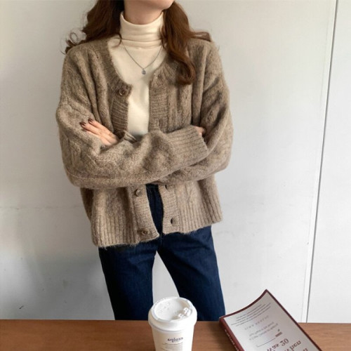 慵懶風復古港味麻花毛衣開衫女2025年新款秋冬寬松外穿針織衫外套 慵懶風復古港味麻花毛衣開衫女2025年新款秋冬寬松外穿針織衫外套