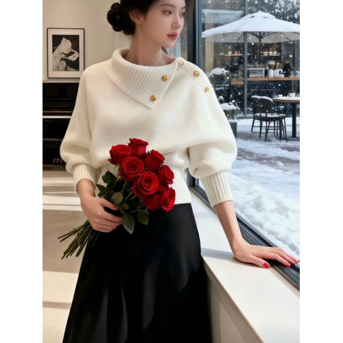 米白色不規則翻領針織衫毛衣女可外穿內搭秋冬高級感韓系慵懶上衣 米白色不規則翻領針織衫毛衣女可外穿內搭秋冬高級感韓系慵懶上衣