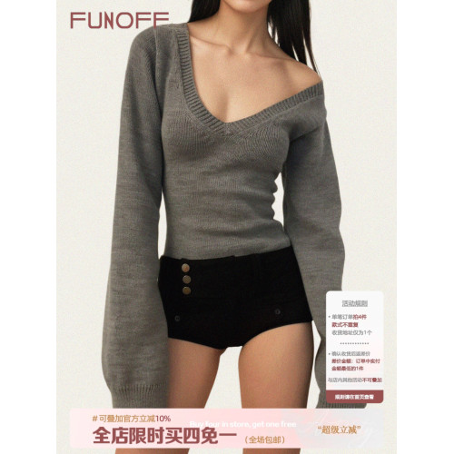 FUNOFF 美式復古灰色V領低胸毛織上衣2025秋性感純色收腰內搭長袖 FUNOFF 美式復古灰色V領低胸毛織上衣2025秋性感純色收腰內搭長袖