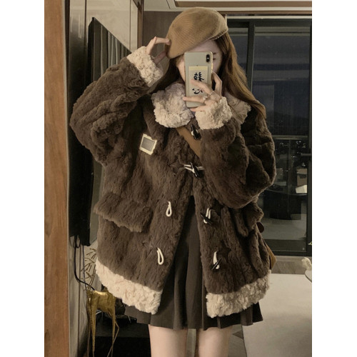 牛角釦羊羔毛外套女短款2025冬季新年輕款加厚毛絨絨棉服皮草大衣 牛角釦羊羔毛外套女短款2025冬季新年輕款加厚毛絨絨棉服皮草大衣