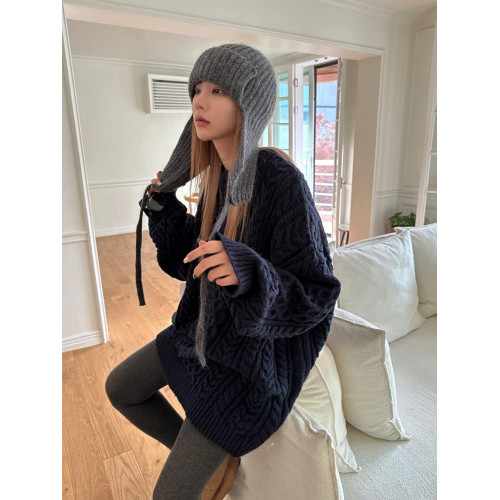 Up and on 街頭韓風復古慵懶落肩寬松OS麻花紋休閒百搭針織衫毛衣 Up and on 街頭韓風復古慵懶落肩寬松OS麻花紋休閒百搭針織衫毛衣