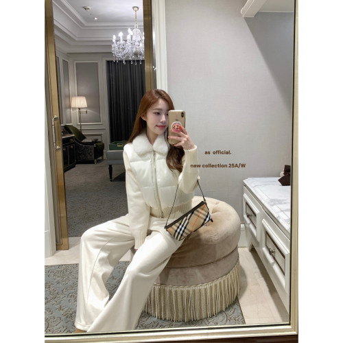 AS OFFICIAL韓系千金感拼接針織袖羽絨服女短款冬季十三行外套 AS OFFICIAL韓系千金感拼接針織袖羽絨服女短款冬季十三行外套