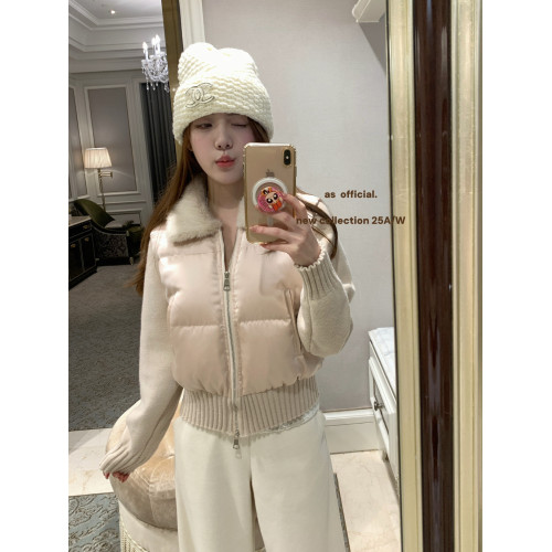 AS OFFICIAL韓系千金感拼接針織袖羽絨服女短款冬季十三行外套 AS OFFICIAL韓系千金感拼接針織袖羽絨服女短款冬季十三行外套