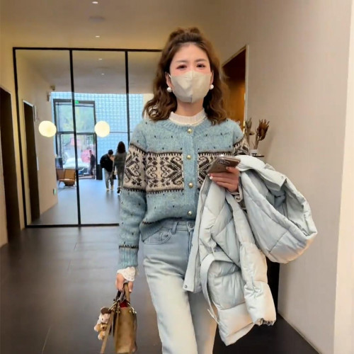 今年流行提花費爾島毛衣外套女秋冬超好看韓系寬松針織短開衫上衣 今年流行提花費爾島毛衣外套女秋冬超好看韓系寬松針織短開衫上衣