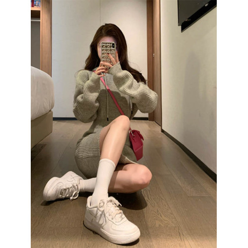 法式復古連帽加厚針織毛衣連衣裙女冬季2025新款減齡包臀短款裙子 法式復古連帽加厚針織毛衣連衣裙女冬季2025新款減齡包臀短款裙子