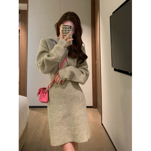 法式復古連帽加厚針織毛衣連衣裙女冬季2025新款減齡包臀短款裙子 法式復古連帽加厚針織毛衣連衣裙女冬季2025新款減齡包臀短款裙子