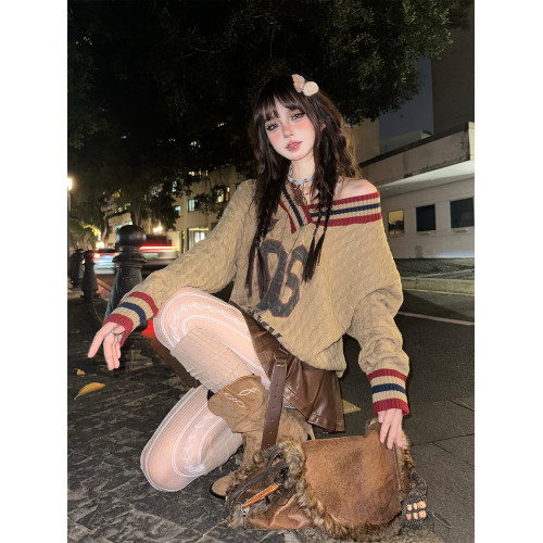 kellykitty沃茨學院 %美式慵懶露肩毛衣女秋冬寬松V領麻花上衣 kellykitty沃茨學院 %美式慵懶露肩毛衣女秋冬寬松V領麻花上衣