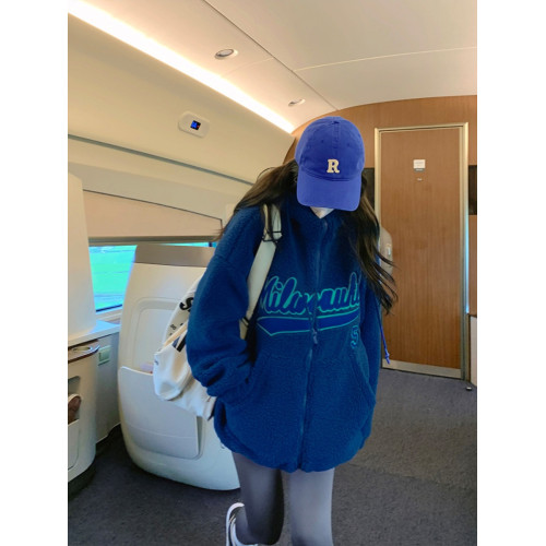 秋冬小香風克萊因藍今年流行漂亮獨特超好看美式羊羔毛棒球服外套 秋冬小香風克萊因藍今年流行漂亮獨特超好看美式羊羔毛棒球服外套