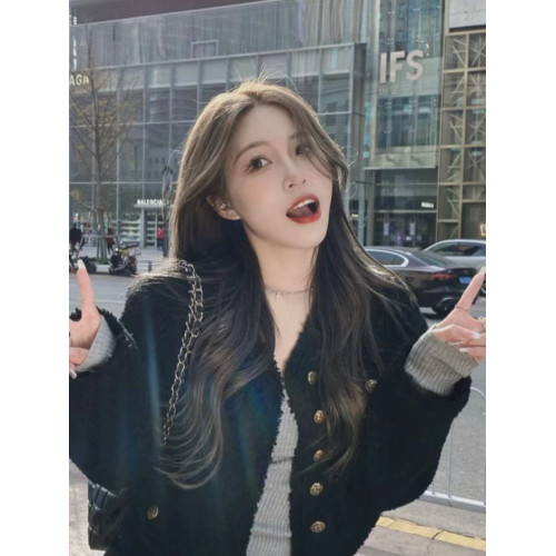 黑色小香風外套女秋冬2025新款小個子加厚夾棉名媛高級感短款上衣 黑色小香風外套女秋冬2025新款小個子加厚夾棉名媛高級感短款上衣