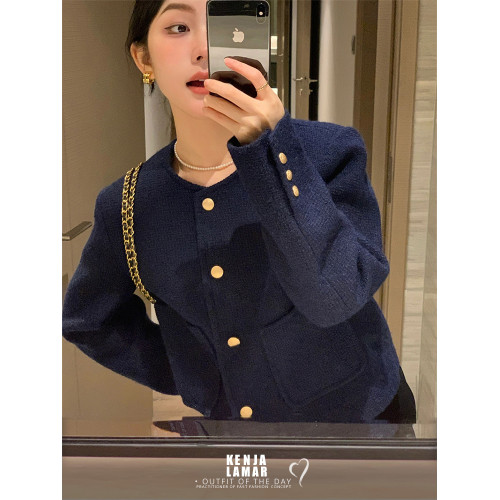 今年秋冬流行超好看藍色小香風短款外套小衆精簡設計感夾克女韓版 今年秋冬流行超好看藍色小香風短款外套小衆精簡設計感夾克女韓版