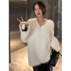 軟糯馬海毛黑色毛衣女秋冬高級感超好看V領寬松內搭打底上衣加厚