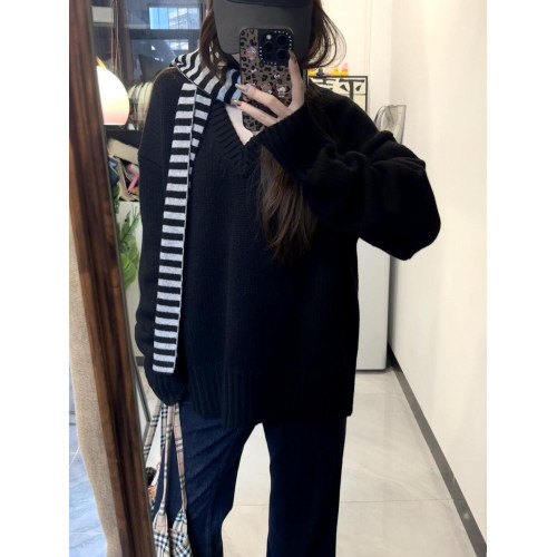 黑色V領慵懶高級感軟糯毛衣女2025新款秋冬季內搭長袖針織衫上衣