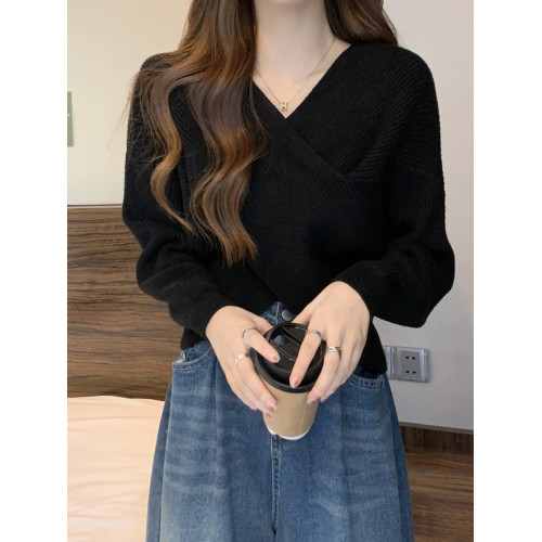 拉夏貝爾白色不規則v領套頭毛衣女秋冬寬松慵懶風短款上衣針織衫