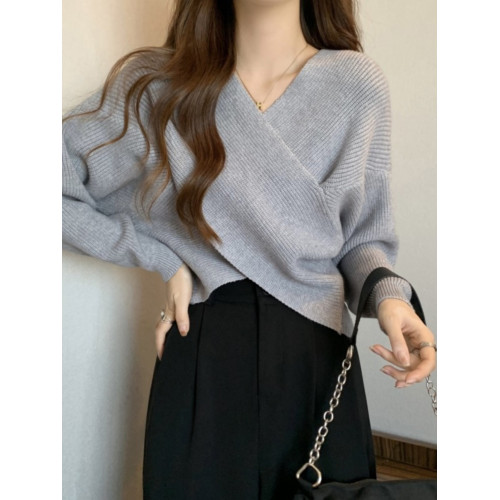 拉夏貝爾白色不規則v領套頭毛衣女秋冬寬松慵懶風短款上衣針織衫