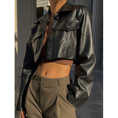 街頭復古翻領雙口袋排釦短款皮衣外套女秋秋高級感機車夾克上衣潮 街頭復古翻領雙口袋排釦短款皮衣外套女秋秋高級感機車夾克上衣潮