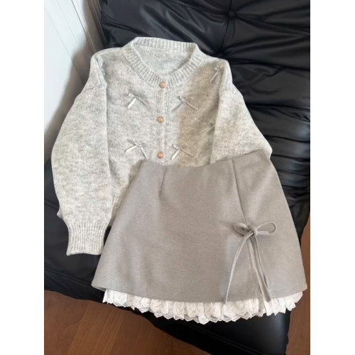 小個子香風灰色針織毛衣女秋冬2025新款韓風慵懶miu系開衫外套春 小個子香風灰色針織毛衣女秋冬2025新款韓風慵懶miu系開衫外套春