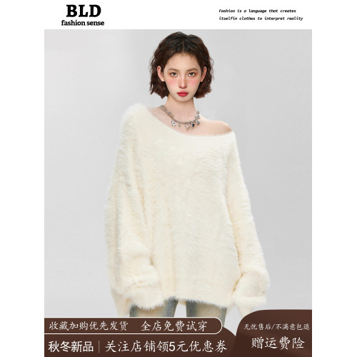 奶fufu白色斜肩露肩馬海毛毛衣女秋冬加厚水貂絨一字肩軟糯針織衫 奶fufu白色斜肩露肩馬海毛毛衣女秋冬加厚水貂絨一字肩軟糯針織衫