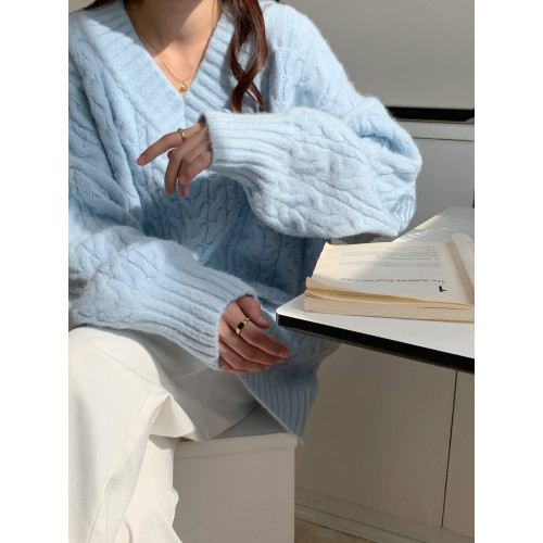 藍色奶系V領麻花套頭毛衣女2024秋冬新款韓系穿搭慵懶寬松上衣厚 藍色奶系V領麻花套頭毛衣女2024秋冬新款韓系穿搭慵懶寬松上衣厚