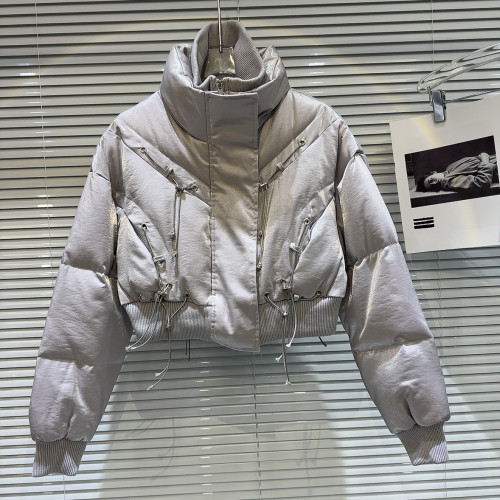 網紅同款2025冬季新款小衆辣妹抽繩綁帶雙層領亮面保暖羽絨服外套 網紅同款2025冬季新款小衆辣妹抽繩綁帶雙層領亮面保暖羽絨服外套