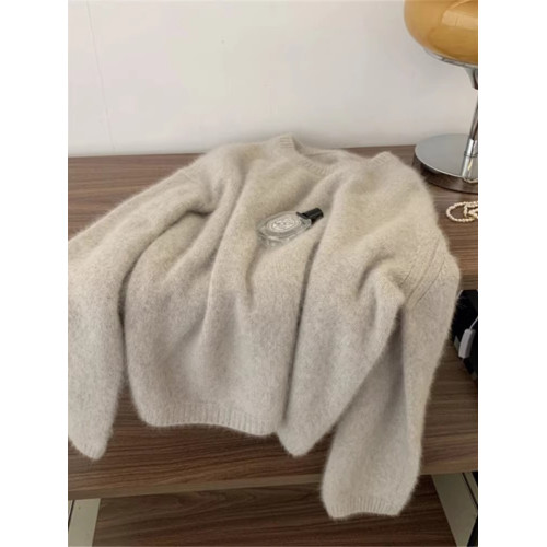 浣熊絨軟糯套頭毛衣女秋冬季高級感慵懶寬松軟糯針織打底內搭上衣 浣熊絨軟糯套頭毛衣女秋冬季高級感慵懶寬松軟糯針織打底內搭上衣