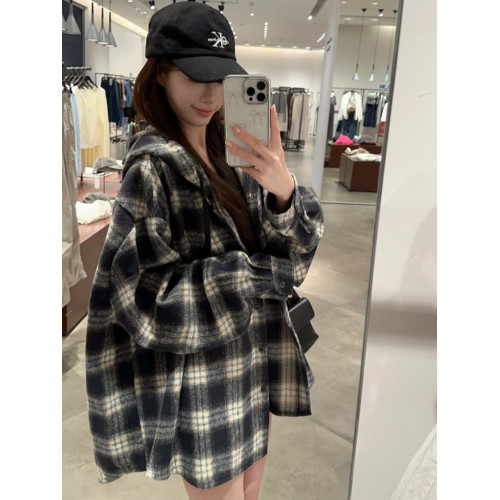 秋款磨毛大碼寬松休閒格子連帽襯衫外套時尚百搭慵懶長袖襯衣外搭 秋款磨毛大碼寬松休閒格子連帽襯衫外套時尚百搭慵懶長袖襯衣外搭