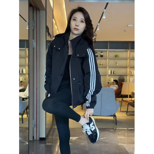 休閒百搭工裝外套女春秋季爆款沖鋒衣韓版寬松夾克運動棒球服上衣 休閒百搭工裝外套女春秋季爆款沖鋒衣韓版寬松夾克運動棒球服上衣