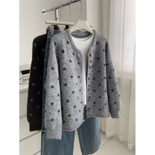 慵懶復古撞色波點圓領羊毛針織開衫女25秋冬保暖帶圍巾拉毛衣外套 慵懶復古撞色波點圓領羊毛針織開衫女25秋冬保暖帶圍巾拉毛衣外套