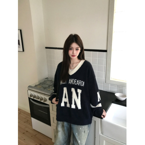 ANDEARDI 撞色v領絨感字母休閒時尚寬松潮牌長袖套頭毛衣春秋季女 ANDEARDI 撞色v領絨感字母休閒時尚寬松潮牌長袖套頭毛衣春秋季女