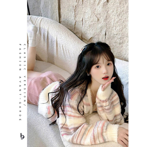 軟糯甜美多巴胺彩虹撞色開衫毛衣女短款奶粉色小個子減齡針織外套 軟糯甜美多巴胺彩虹撞色開衫毛衣女短款奶粉色小個子減齡針織外套