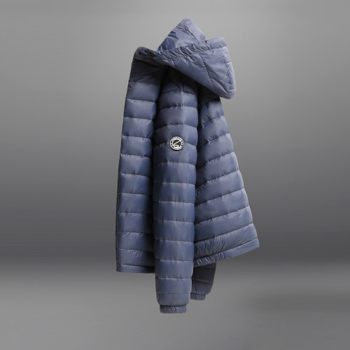 雪中飛2025秋冬男士連帽短款基礎休閒保暖加肥加大輕薄羽絨服外套 雪中飛2025秋冬男士連帽短款基礎休閒保暖加肥加大輕薄羽絨服外套