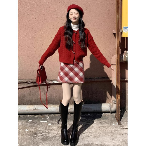 紅色聖誕穿搭2025秋冬新款超好看慵懶風外穿毛衣外套女針織衫上衣 紅色聖誕穿搭2025秋冬新款超好看慵懶風外穿毛衣外套女針織衫上衣