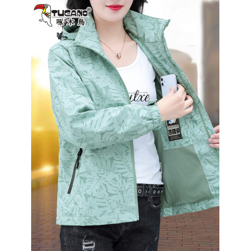 啄木鳥沖鋒衣外套女春秋2025年新款時尚洋氣中年媽媽寬松防風夾克